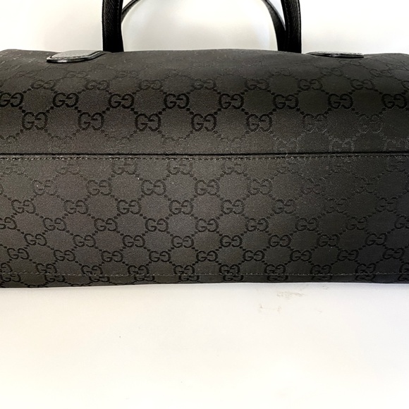 SOLD Gucci - Tote/Shoulder Bag/FINAL PRICE REDUCTION - Picture 12 of 17